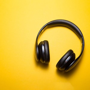 Tori (feat. Mahn barry & M torres)