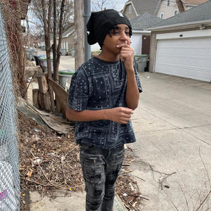 Punch me in (Explicit)