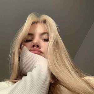 i wanna be your girlfriend (speed up)