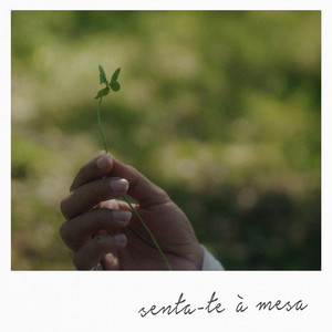 Senta-te À Mesa