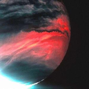 late night (Explicit)