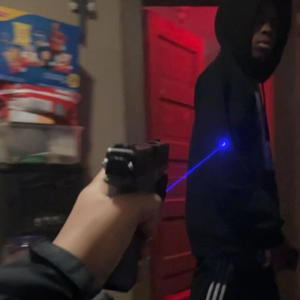 Diss back (feat. Luh Mari) (Explicit)