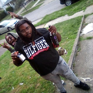 Straight out the pot (feat. Ghettogirl Shell's) (Explicit)