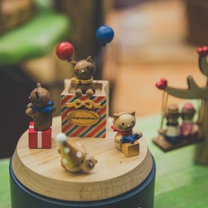 Lullaby-时空储蓄罐