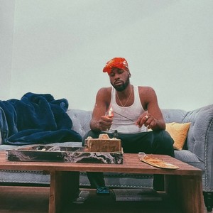 Marvin Gaye & Hennessy (feat. Chevythawriter & NessNoFeelings) (Explicit)