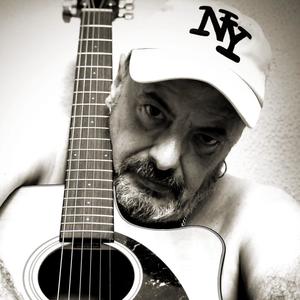 Moría por tus huesos (Explicit)