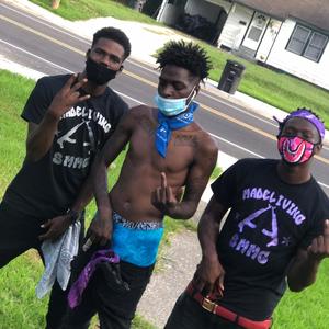 Madeliving187 (Explicit)