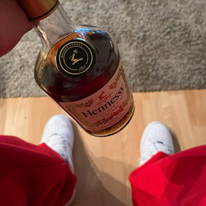 Tengo que fuma (Explicit)