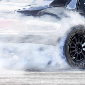 Wavy (feat. FoeThREEZ) (Explicit)