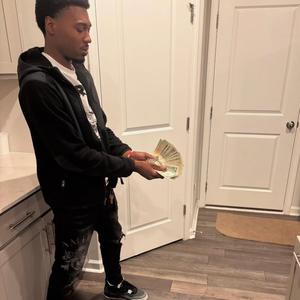 Thugging (feat. Lilc) (Explicit)