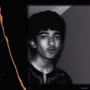 La Tkhafeen. (feat. I like her vibe)