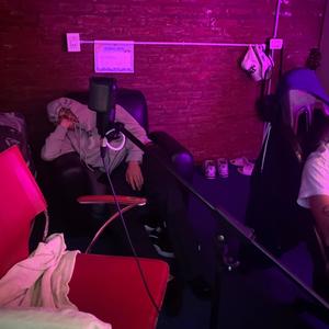 en la habitación (feat. Panasiuk) (Explicit)