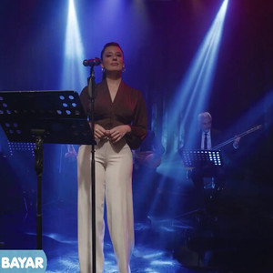 Evlerinin Önü Yoldur Yolaktır