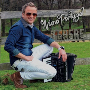 Ela Só Quer / Tum Tum Tum / Vai no Cavalinho