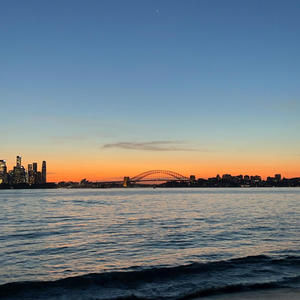 Sapana (feat. Uni Verse) (Explicit)