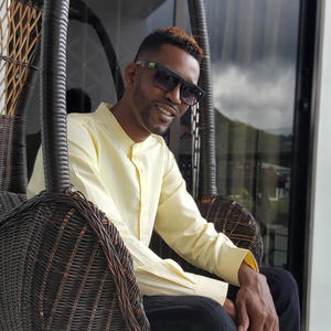 ENN TI MISTAKE (feat. DJ GELLO)