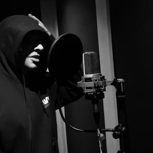 Ronin Freestyle (feat. Kitcha) (Drum and Bass) (Explicit)