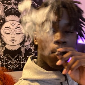 Fell in love(feat. Luhhtaz) (Explicit)