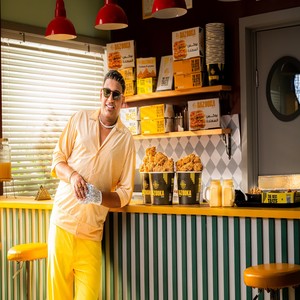 اعلان بازوكا (احنا احنا مفيش الا احنا)