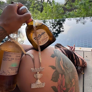 No pen or pad (Explicit)