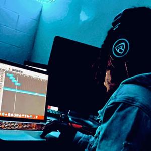 NEW WHIPZ_V.2 (feat. Blue Dream) (Radio Edit)