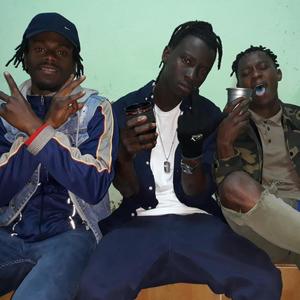 Firmes(feat. Negrojuan)