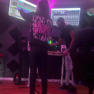 Advanced (feat. Belmont Baby) (Explicit)