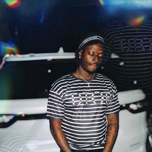 Cry in a benz(feat. 2z) (Explicit)