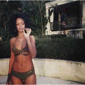 wildthoughts (Explicit)