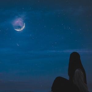 Lunatic half moon