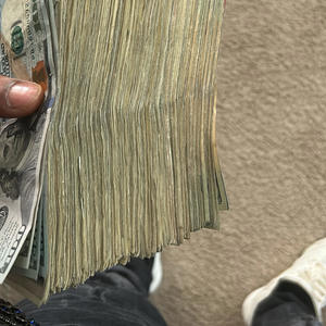 Million wayz (feat. Xodexire$!) (Explicit)