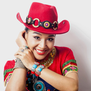 歌声飞出心窝窝