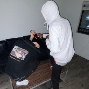 On The Rise (feat. VRL) (Explicit)