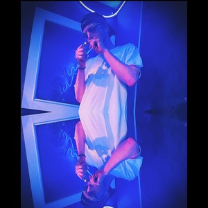 History(feat. DjKhronicBeats) (Explicit)