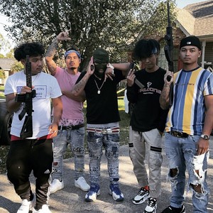 AIN'T NO KING (Explicit)