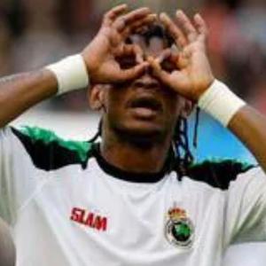 LA DE MUNITIS CON TCHITÉ (feat. Nelo GDN, HDZ & BAZA) (Explicit)