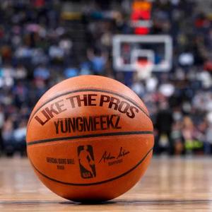 Like The Pros (Explicit)