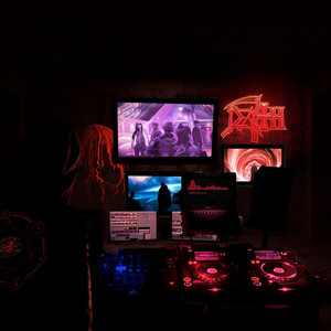 This Is House (feat. Srow)