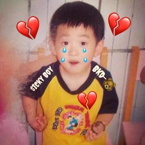 她不再是我女友 (Prod.Youngoz)