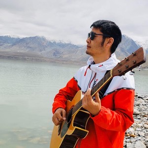 老家河南一定火 (伴奏)