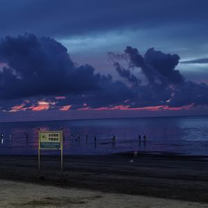 高考难以释怀的人不会在夜里伤心流泪