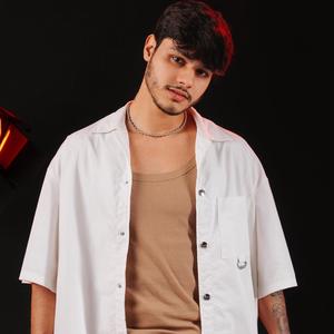 Senta Poca (feat. Vittinho)