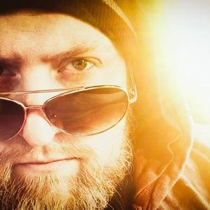 Money on My Mind(feat. Mike Real) (Explicit)