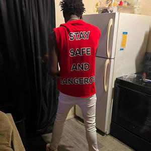 Box Him In (feat. Paidwayyej) (Explicit)