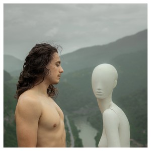 По дрехите посрещат (Explicit)