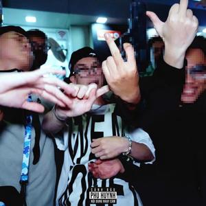 Chạy Đi Em (feat. TeuYungBoy & Dangrangto) (Explicit)