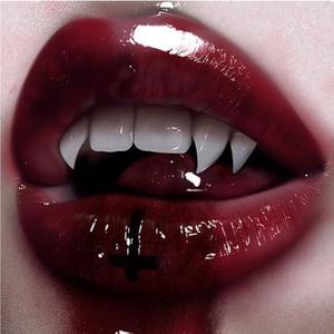 cherry stains (feat. xxcrush & roninkys) (Explicit)