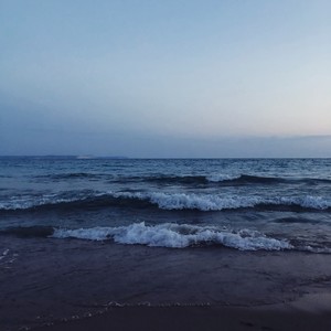 There was a girl, she… (Inst.)