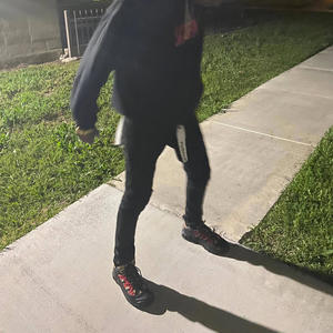 Freaks (feat. 3zzy) (Explicit)