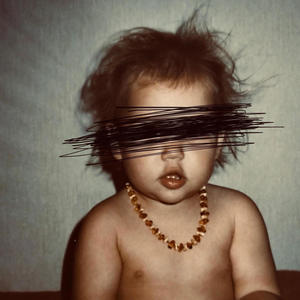 powerless (feat. Arpia Dilurio)